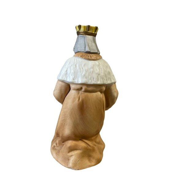 Vintage HOMCO Porcelain Nativity King Figurine With Gold Crown Gift 6" - Picture 3 of 6